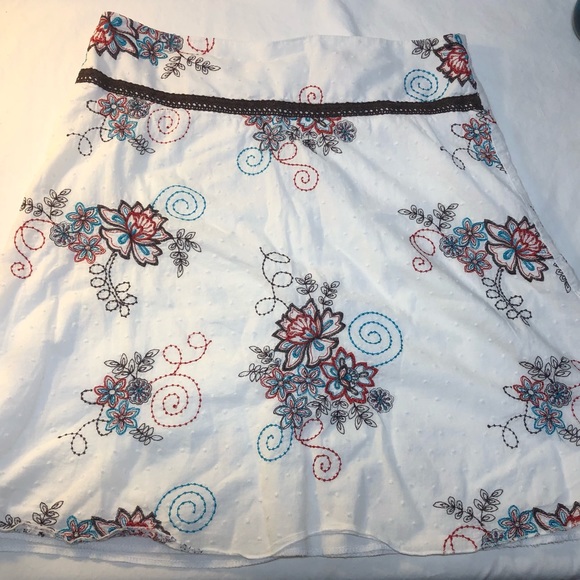 Heart Soul embroidered Skirt Size 5 lovely detail - Picture 1 of 12